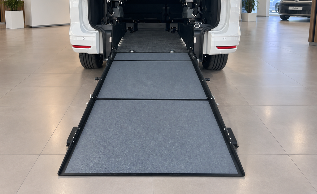 Nuevo Volkswagen Caddy Maxi híbrido enchufable adaptado para PMR